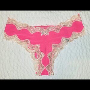 VTG New VS Women's Victoria's Secret Very Sexy Cheeky Pink Panty Size M NWT
